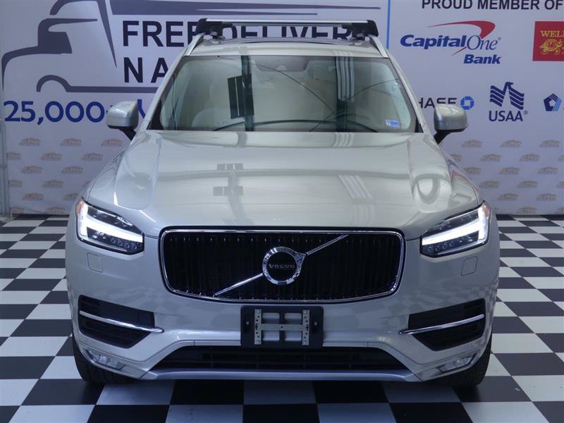 Used 2016 Volvo XC90 T6 Momentum w/ Momentum Plus Package AWD/4WD image 2
