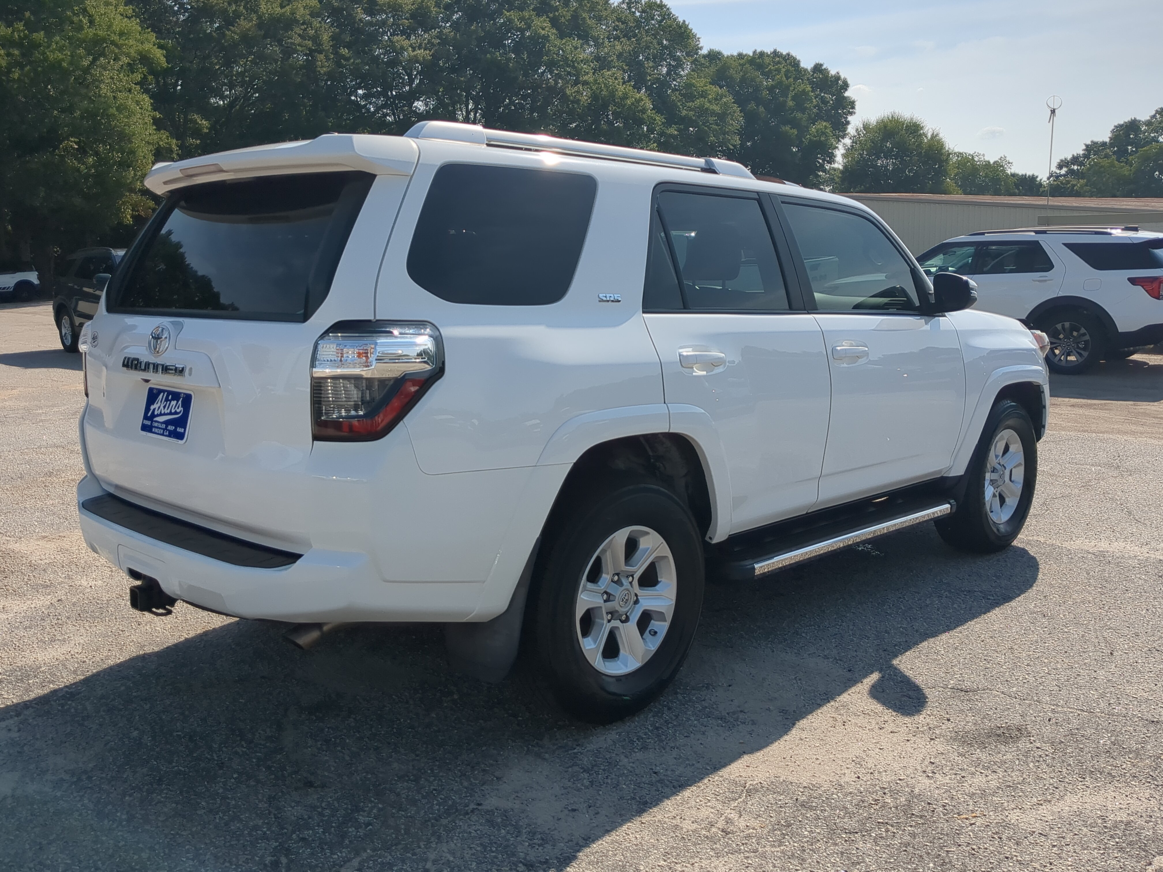 Used 2015 Toyota 4Runner SR5 Premium RWD image 3
