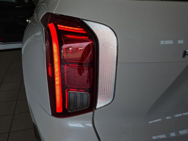 Used 2025 Hyundai Palisade Calligraphy image 30