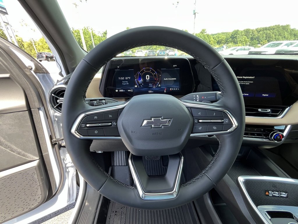 New 2026 Chevrolet Equinox ACTIV w/ Convenience Package III image 2