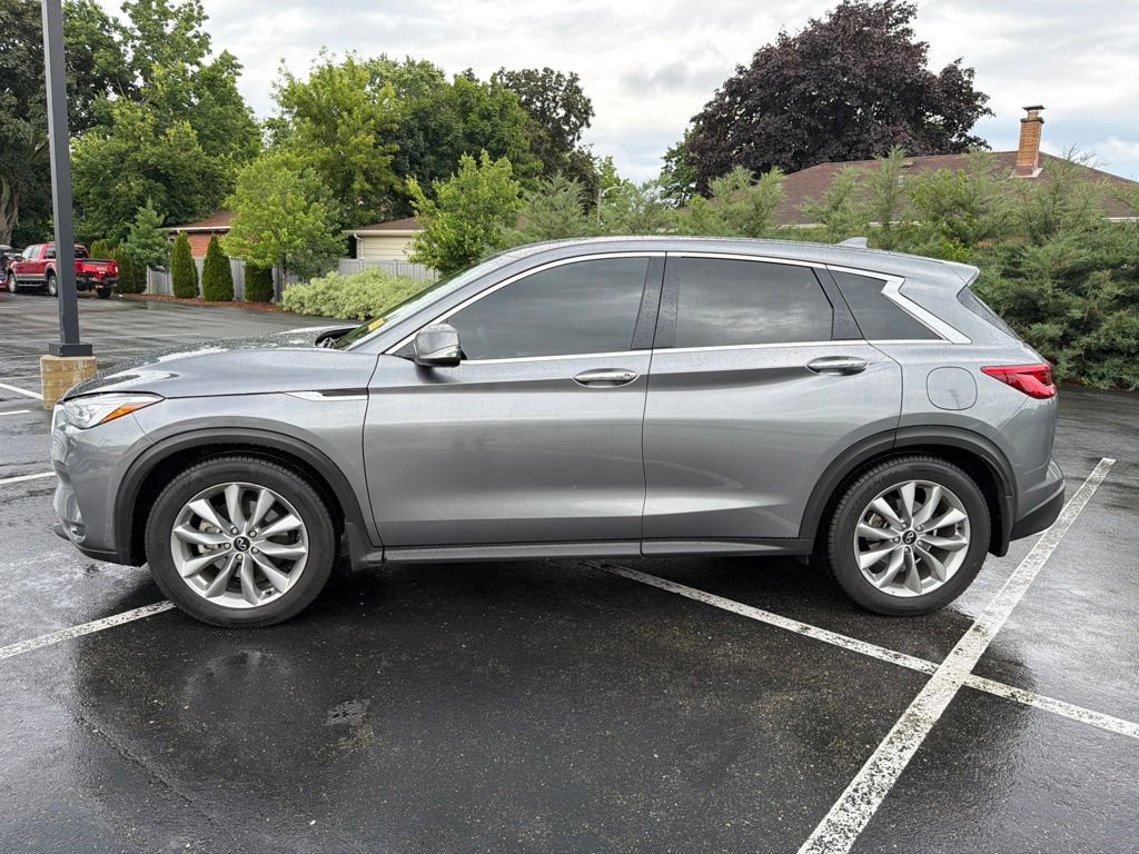 Used 2021 INFINITI QX50 Pure AWD/4WD image 2