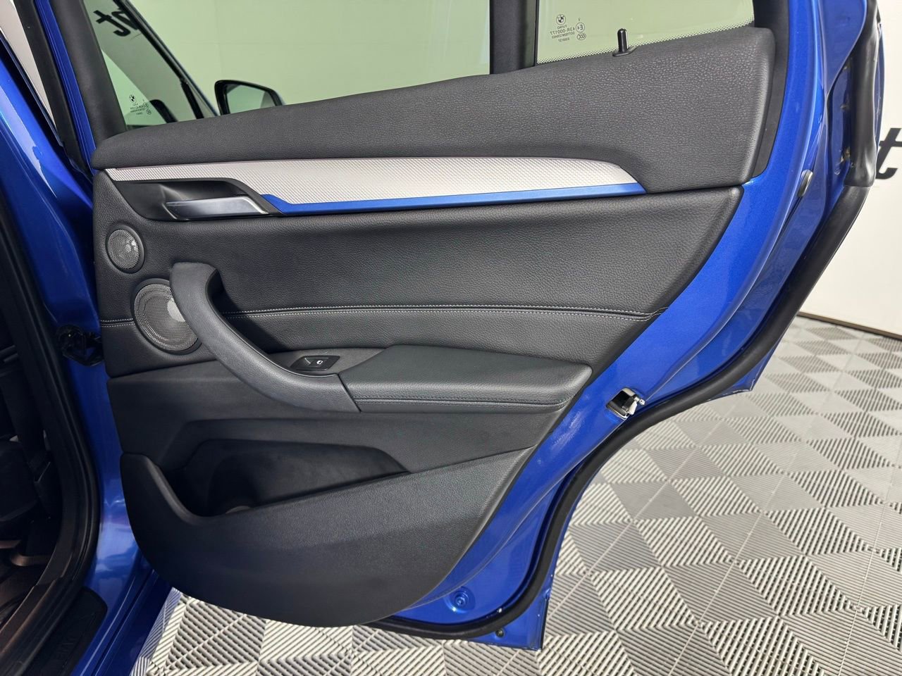 Used 2019 BMW X1 xDrive28i w/ M Sport Package image 25