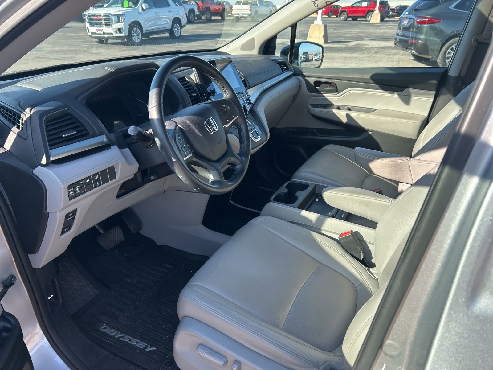 Used 2023 Honda Odyssey EX-L image 10