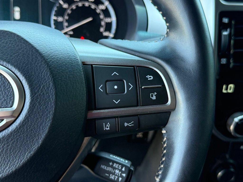 Used 2023 Lexus GX 460 Premium AWD/4WD image 25
