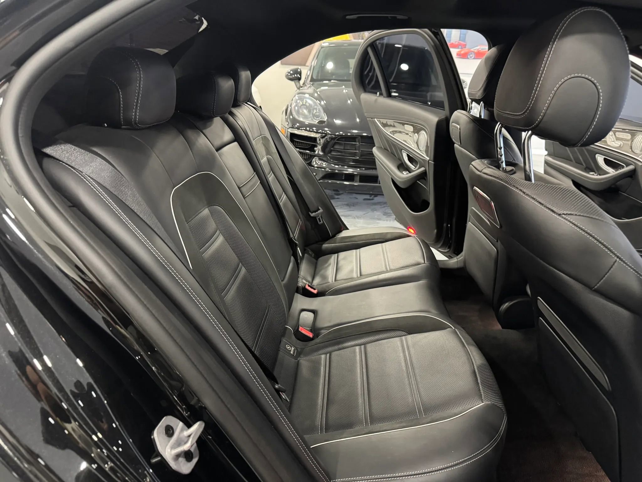 Used 2019 Mercedes-Benz E 63 AMG S image 12