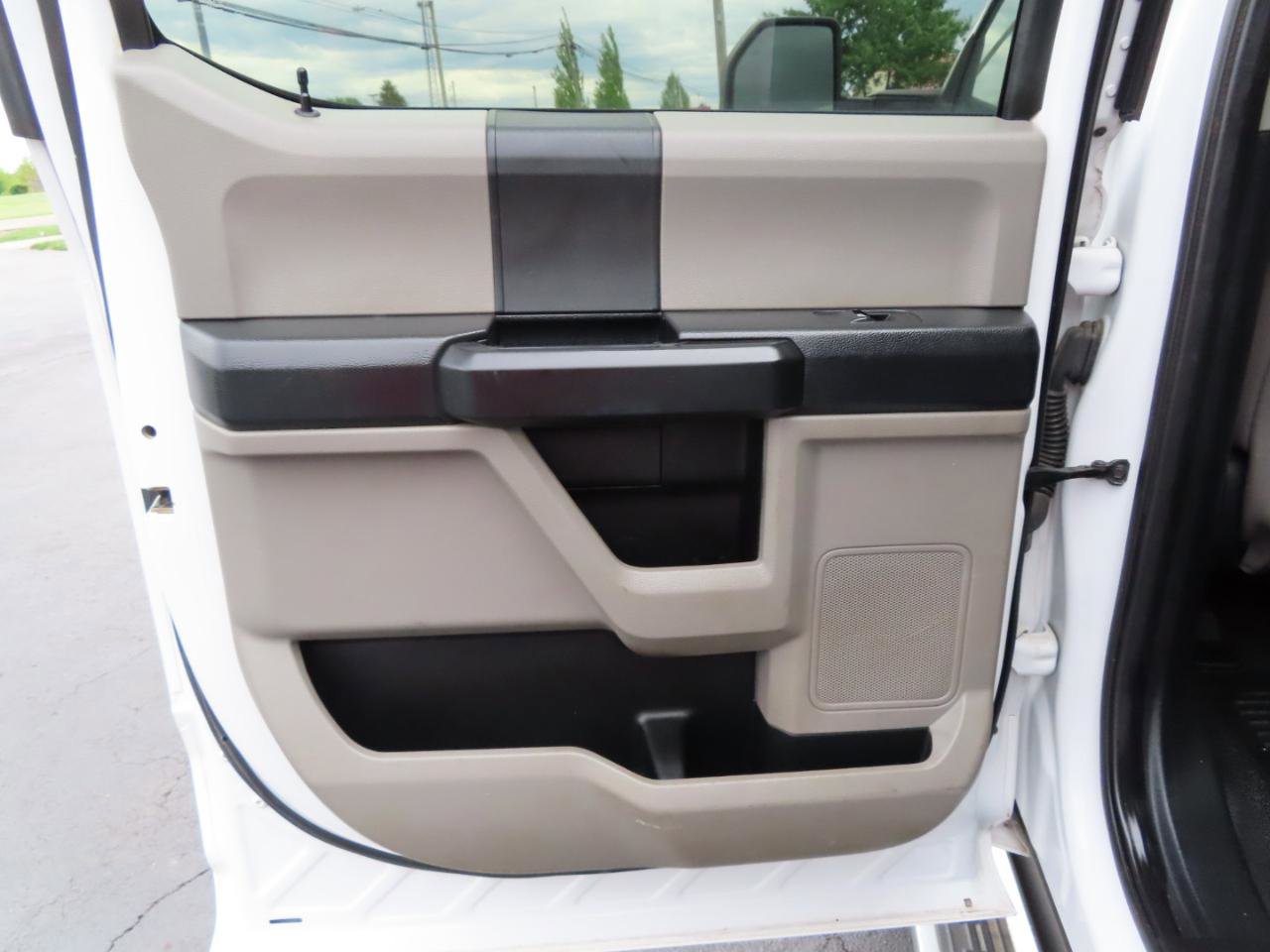 Used 2021 Ford F450 XL w/ STX Appearance Package AWD/4WD image 30