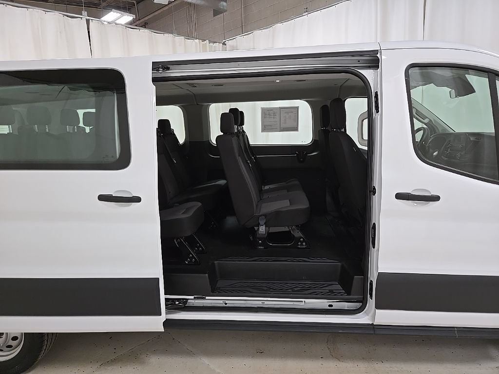 Used 2024 Ford Transit 350 XL AWD/4WD image 40