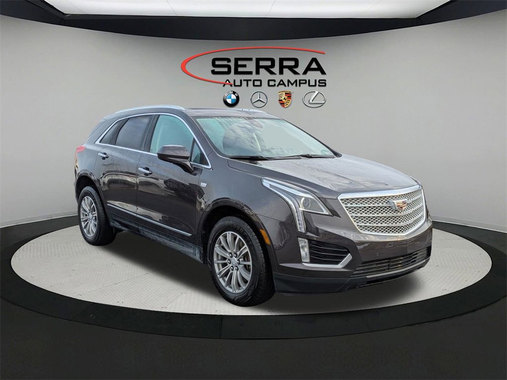Used 2018 Cadillac XT5 Luxury w/ Driver Awareness Package image 11