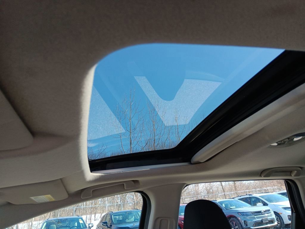 Used 2015 Honda Fit EX image 22