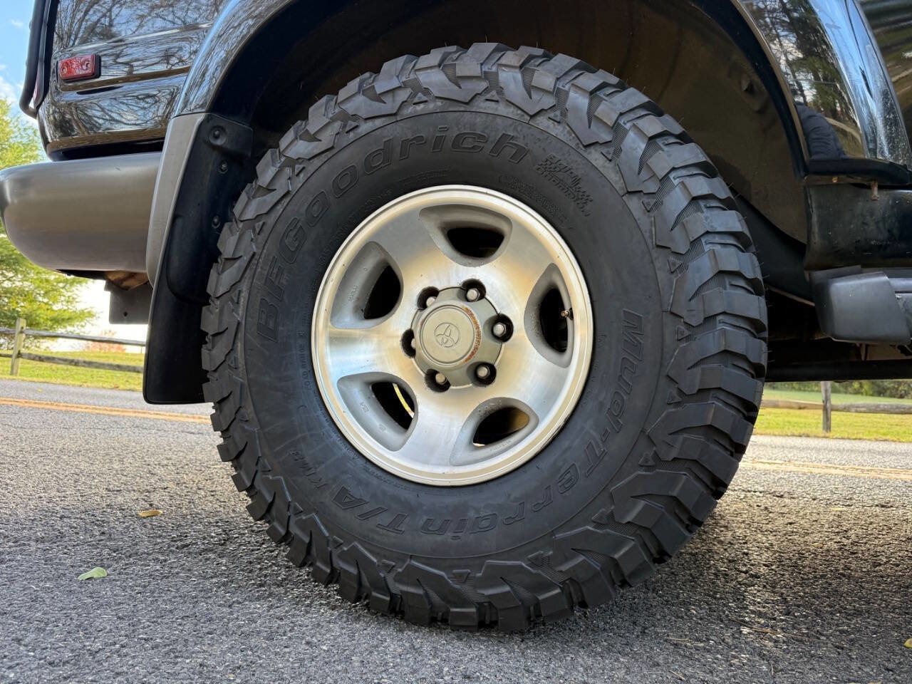 Used 1997 Toyota Land Cruiser image 31