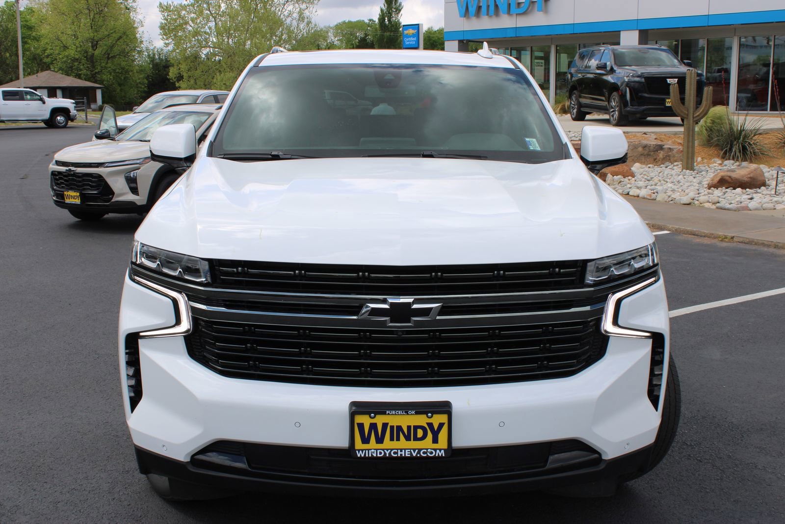 Used 2022 Chevrolet Tahoe RST w/ Luxury Package AWD/4WD image 3