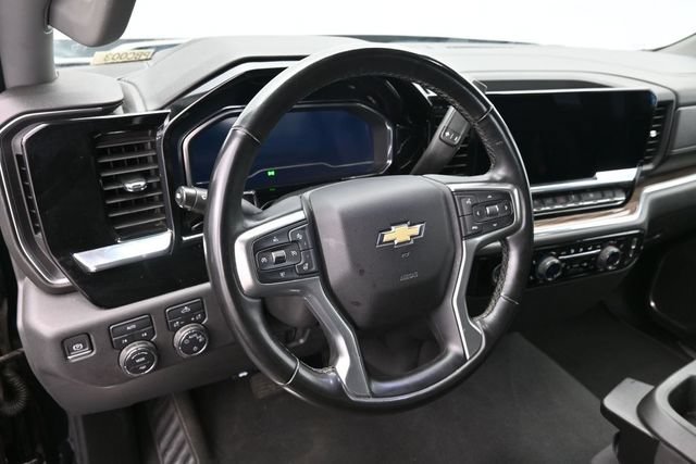 Used 2023 Chevrolet Silverado 1500 LT w/ Protection Package AWD/4WD image 24