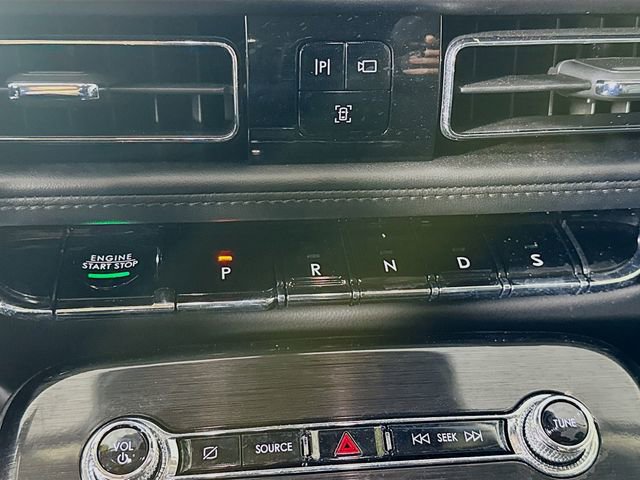 Certified 2023 Lincoln Nautilus FWD w/ Premium Package image 20