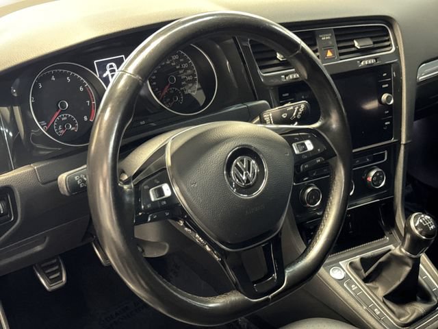 Used 2018 Volkswagen Golf Alltrack SE AWD/4WD image 12