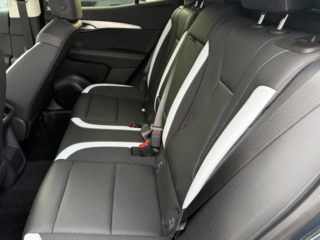 Used 2026 Buick Envision Sport Touring AWD/4WD image 15