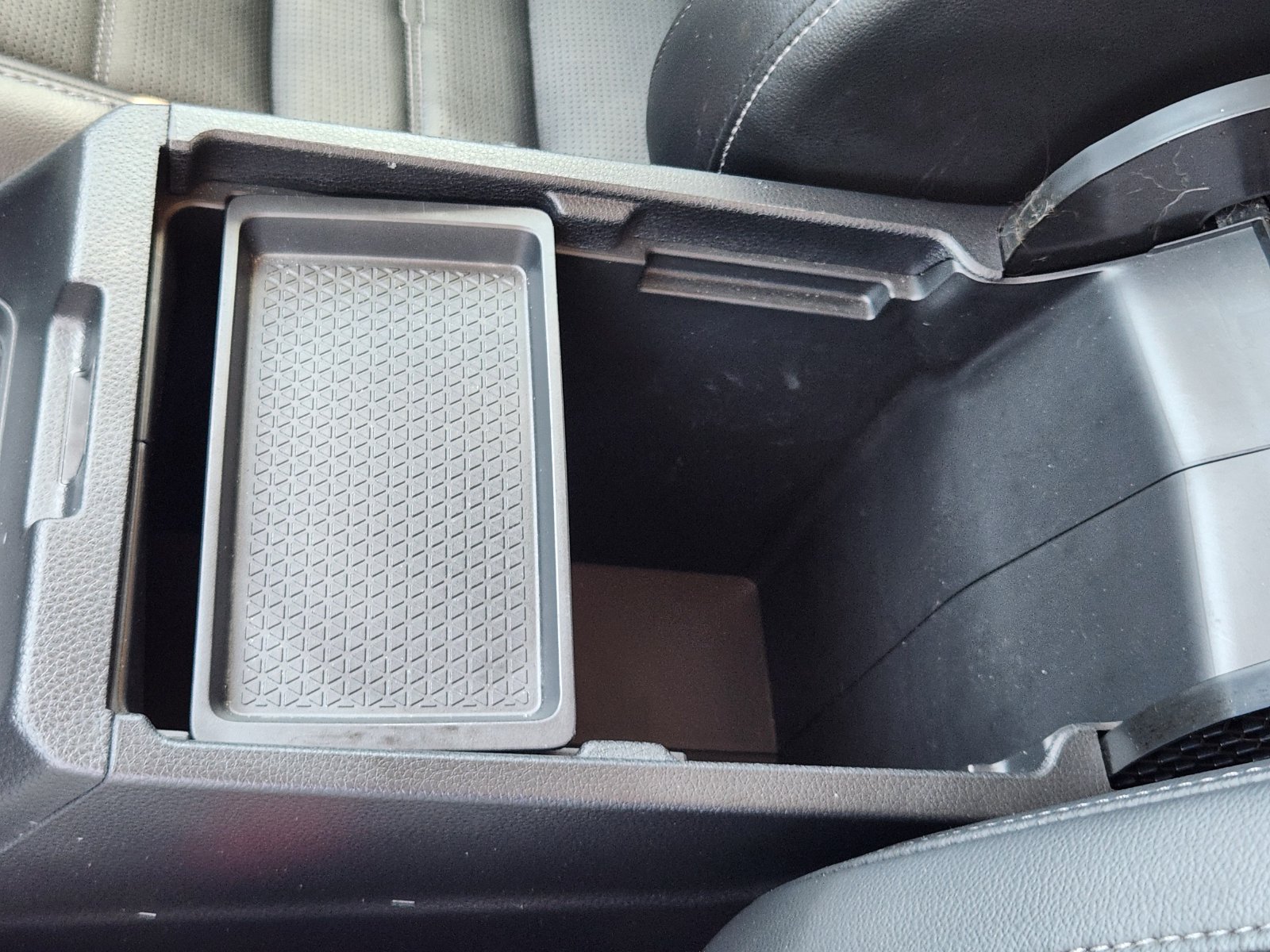 Used 2024 Honda CR-V EX-L image 25