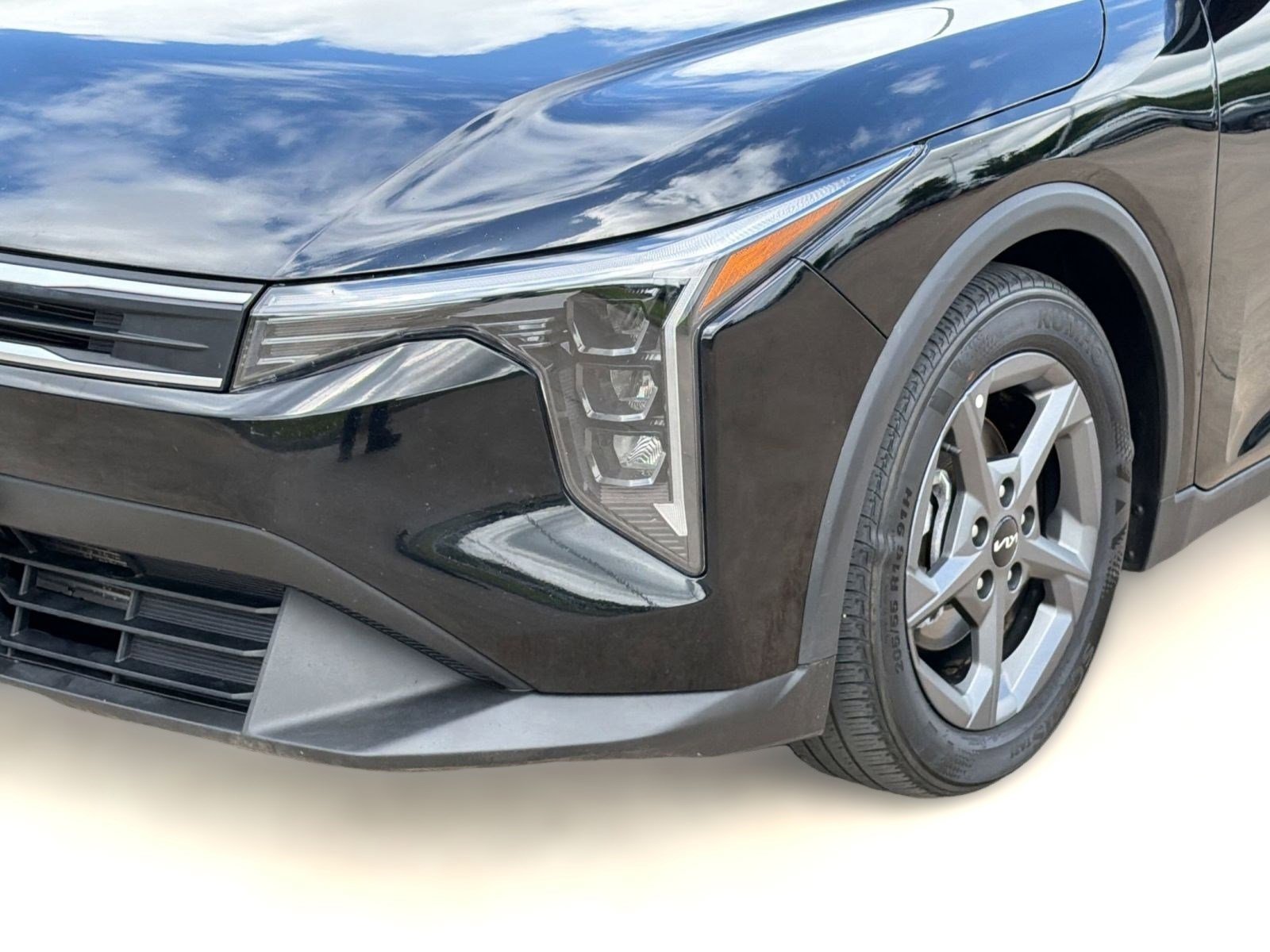 Used 2025 Kia K4 LXS FWD image 11