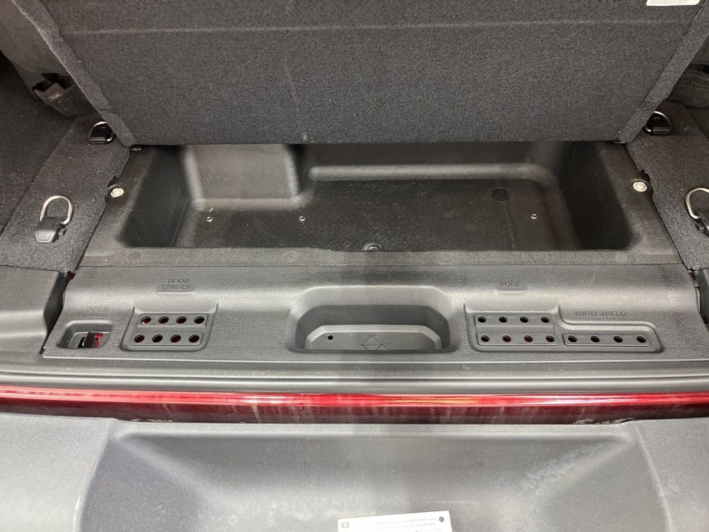 Used 2021 Jeep Wrangler Sport S image 23