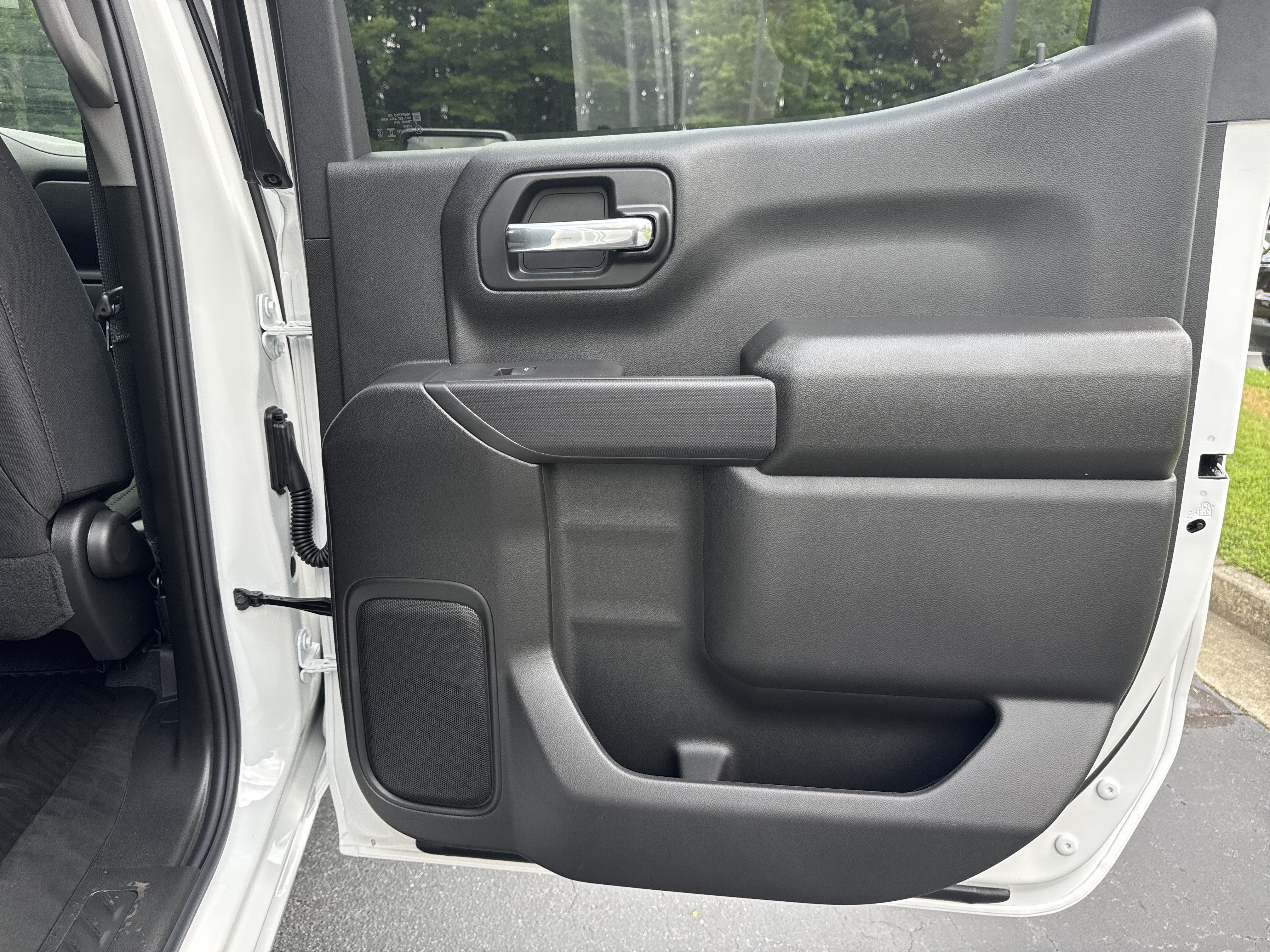 New 2026 Chevrolet Silverado 1500 Custom AWD/4WD image 16