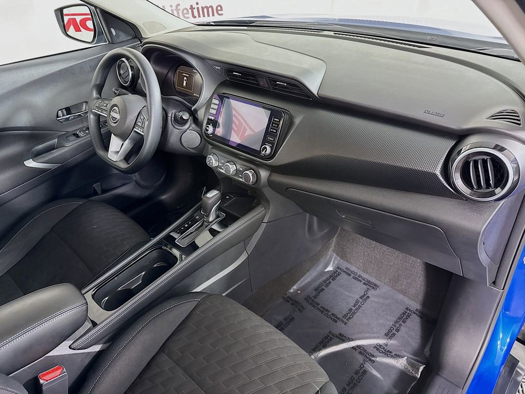 Certified 2023 Nissan Kicks SV image 29