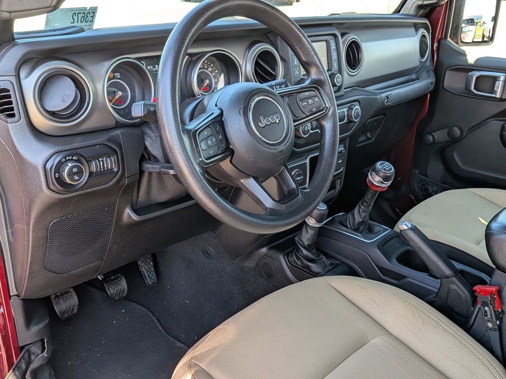 Used 2021 Jeep Gladiator Sport w/ Trailer Tow Package AWD/4WD image 32