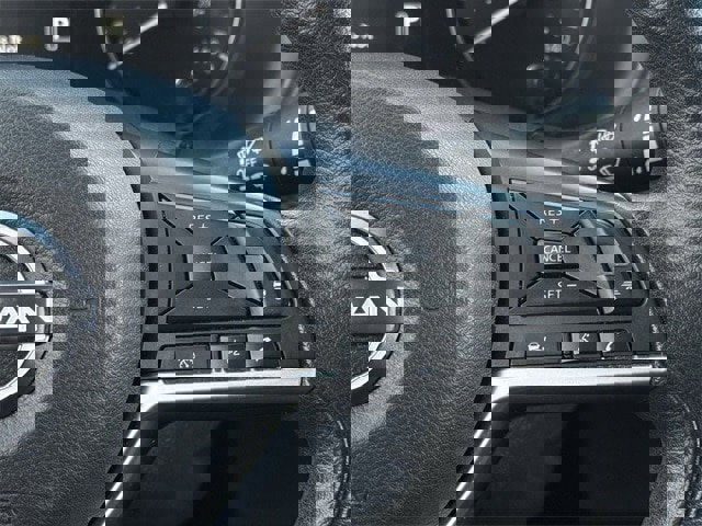 Used 2023 Nissan Kicks SV image 15