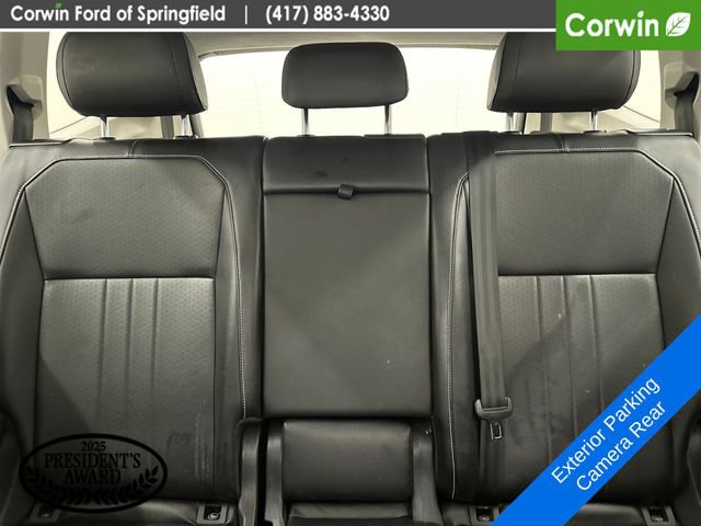 Used 2022 Volkswagen Tiguan SE FWD image 22