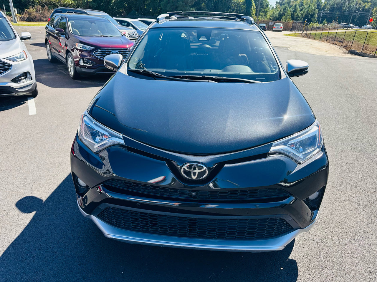 Used 2016 Toyota RAV4 SE image 8