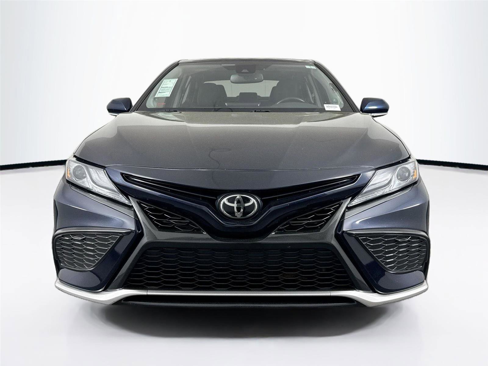 Certified 2021 Toyota Camry XSE w/ Navigation Package image 9