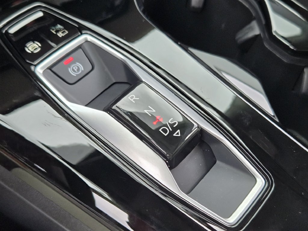 Certified 2025 Audi Q5 Prestige AWD/4WD image 27