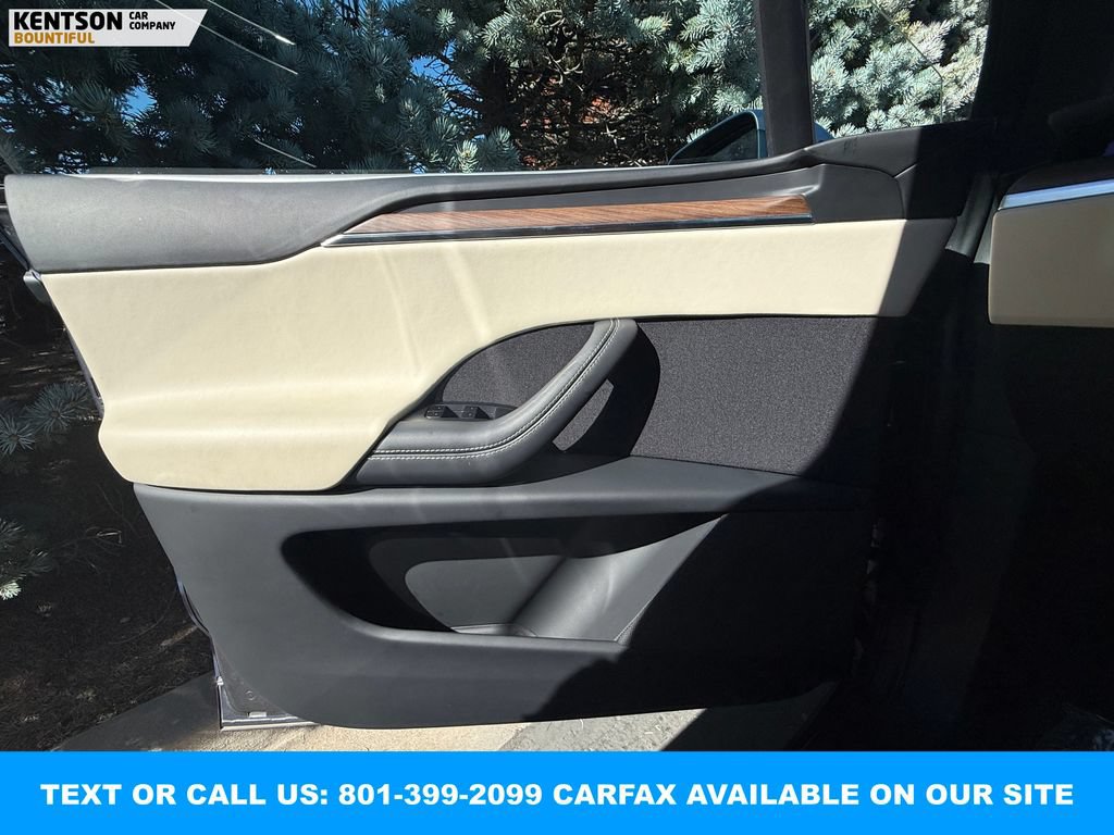 Used 2023 Tesla Model X AWD/4WD image 20