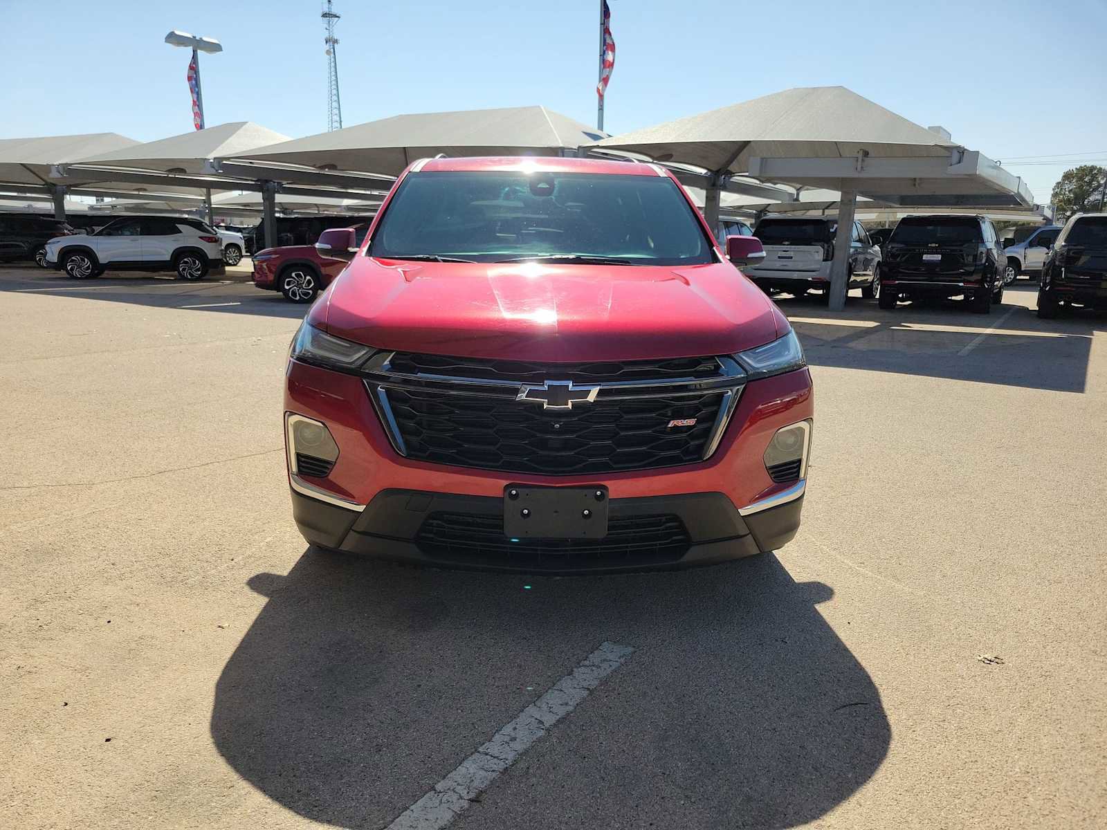 Used 2023 Chevrolet Traverse RS image 3