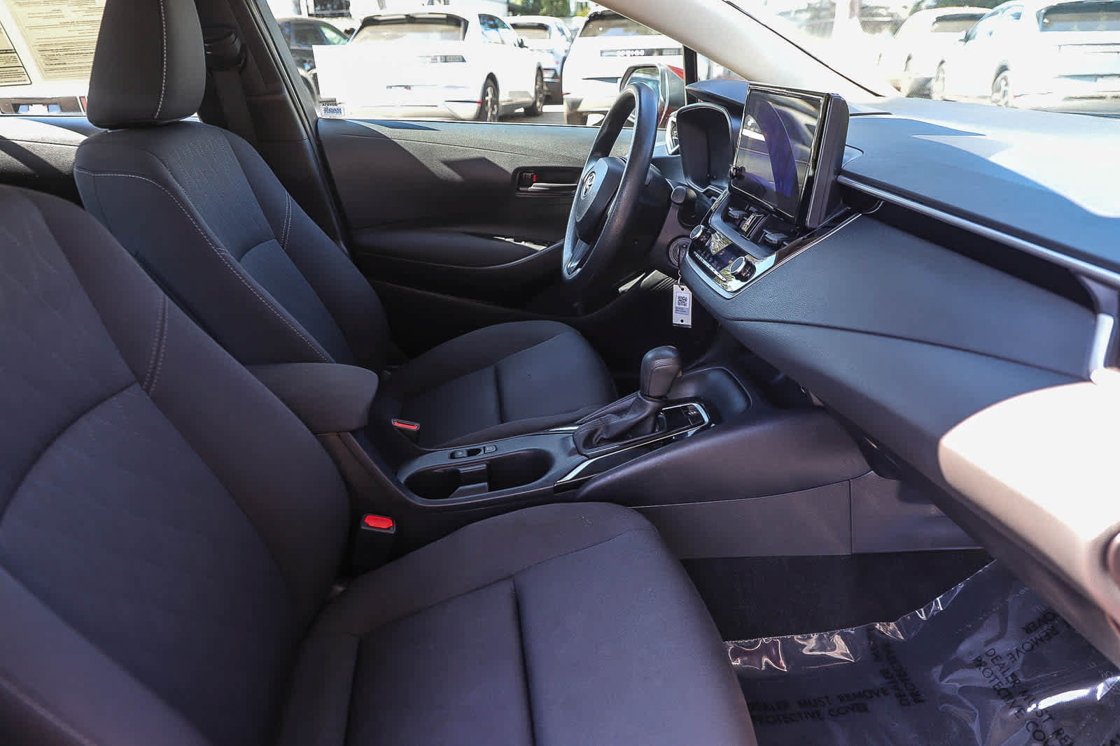 Used 2024 Toyota Corolla LE FWD image 16