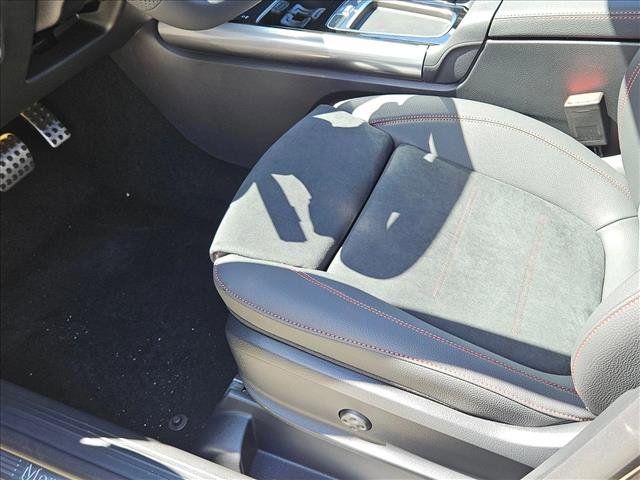 Used 2026 Mercedes-Benz GLA 250 image 4