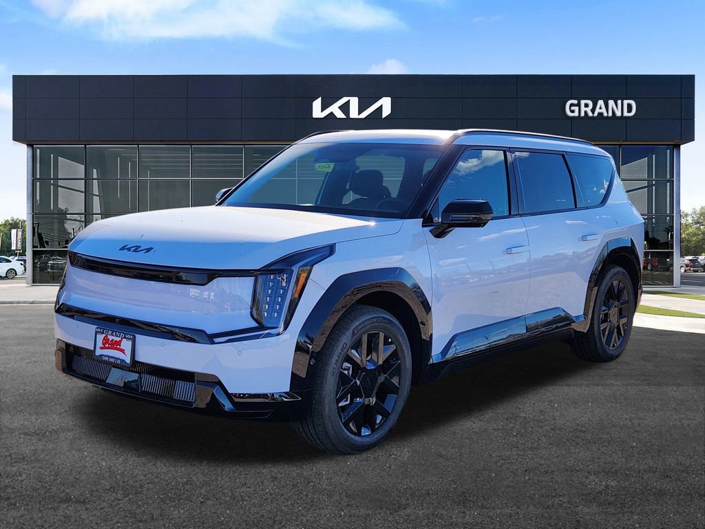 New 2026 Kia EV9 Land w/ Nightfall Edition Package image 4