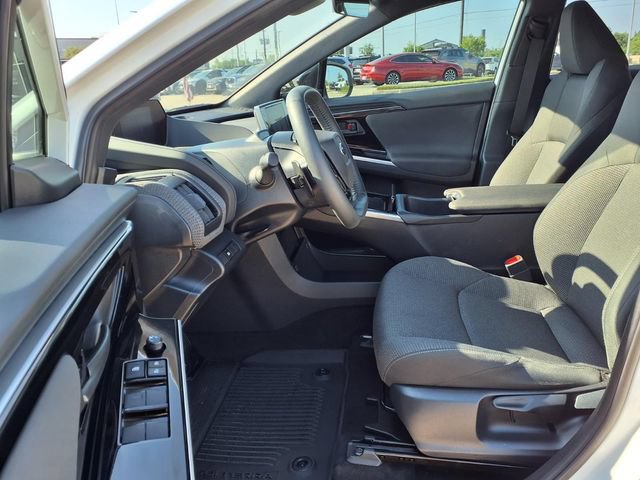 Certified 2025 Subaru Solterra w/ Premium Convenience Package AWD/4WD image 6