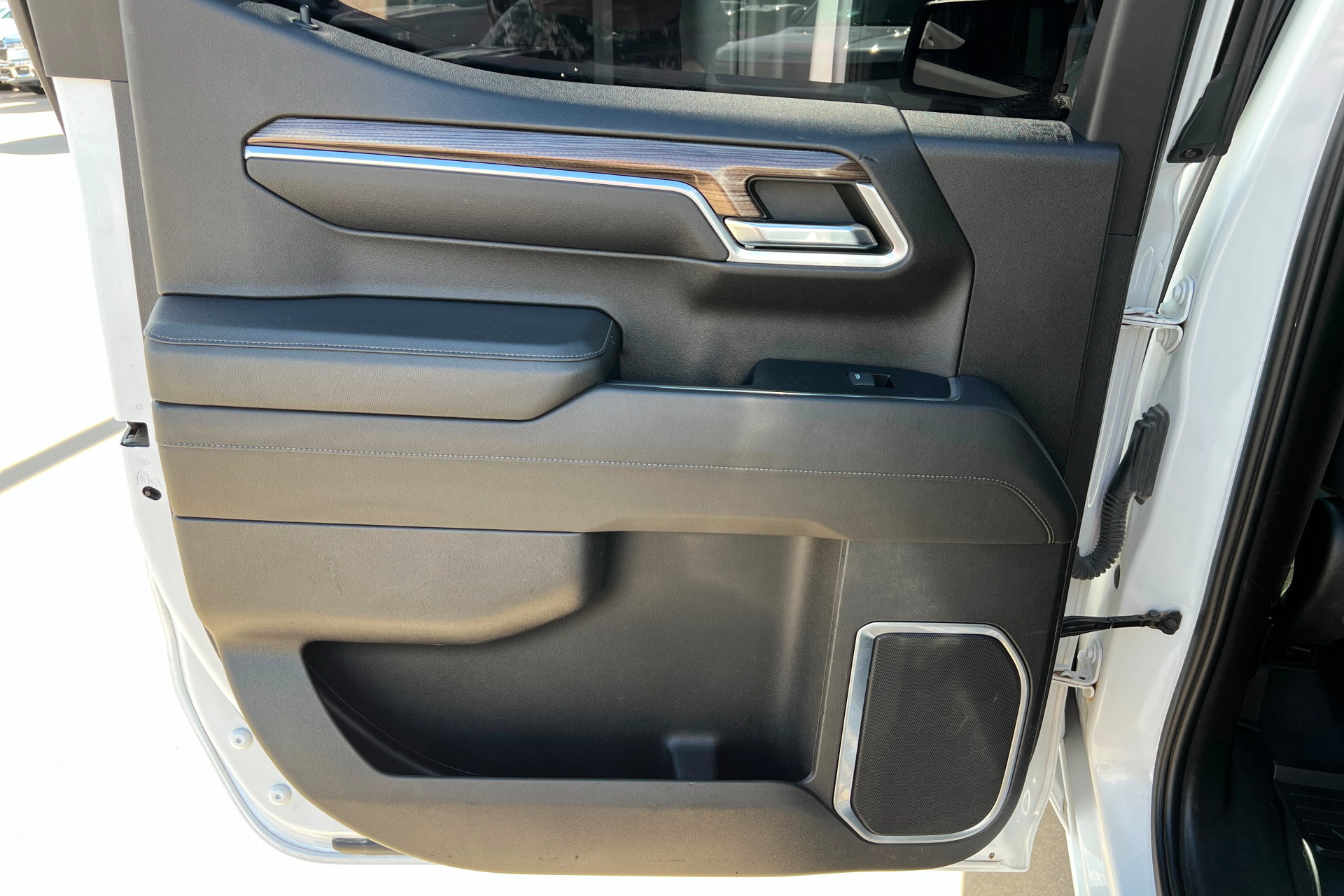 Used 2022 Chevrolet Silverado 1500 RST AWD/4WD image 19