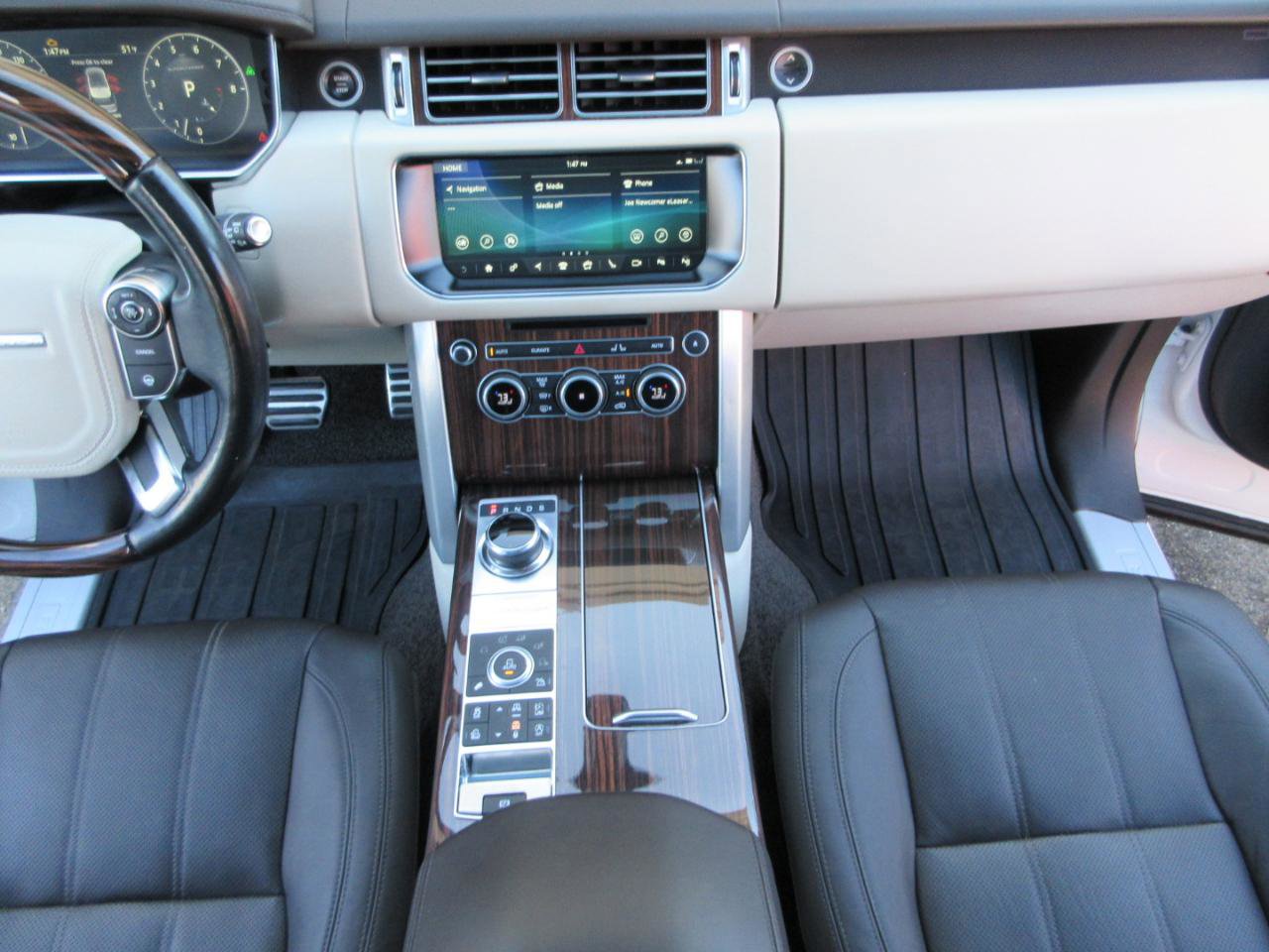 Used 2017 Land Rover Range Rover Supercharged image 51