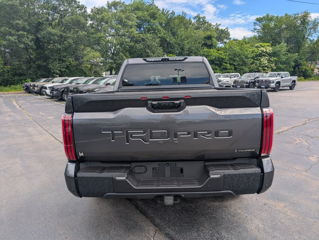 Used 2026 Toyota Tundra Limited AWD/4WD image 7