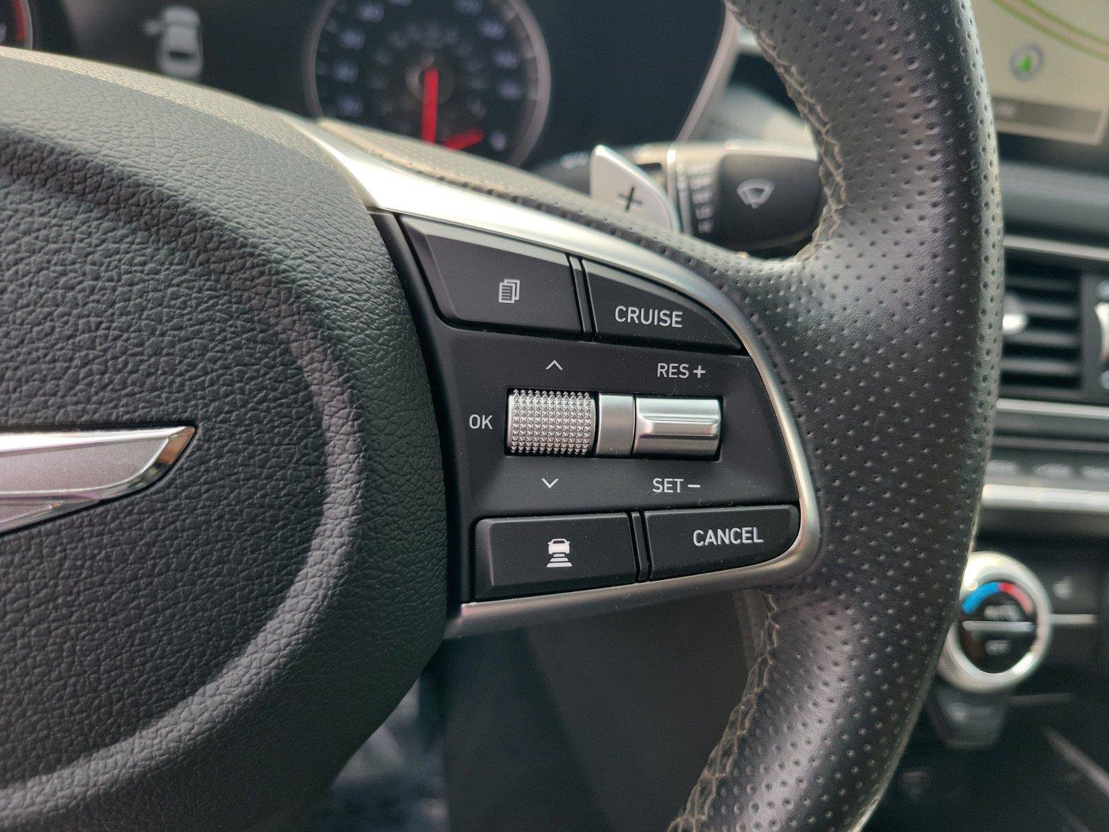 Used 2020 Genesis G70 3.3T RWD image 27