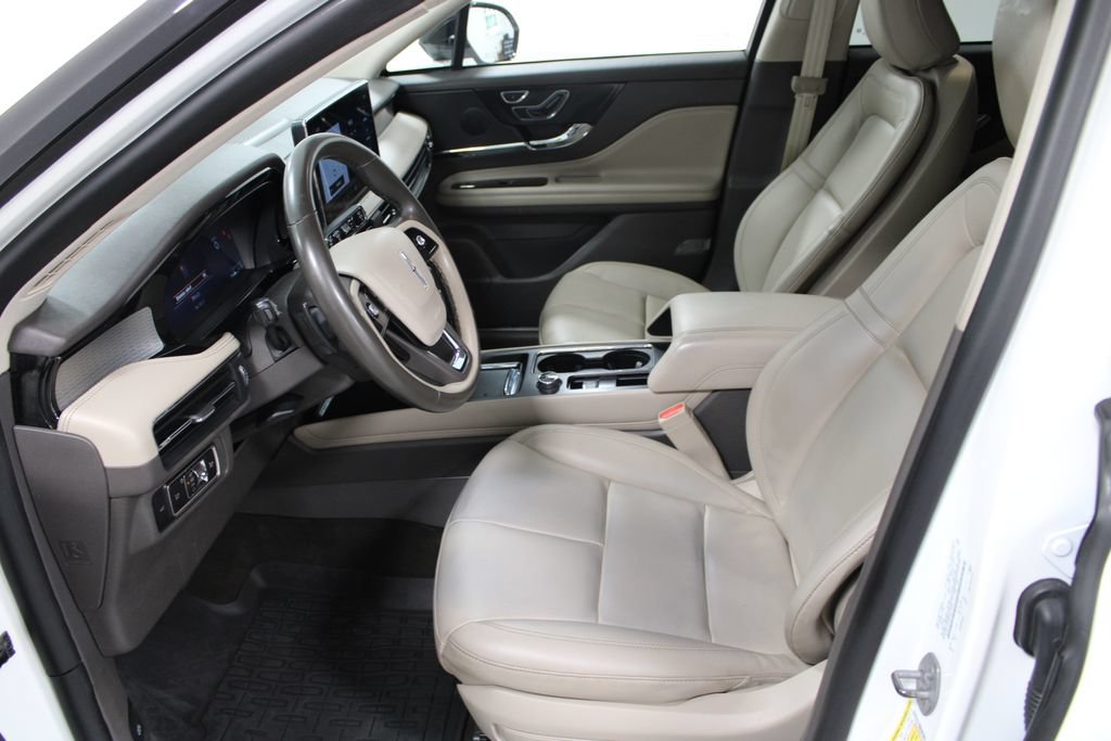 Used 2023 Lincoln Corsair FWD image 23