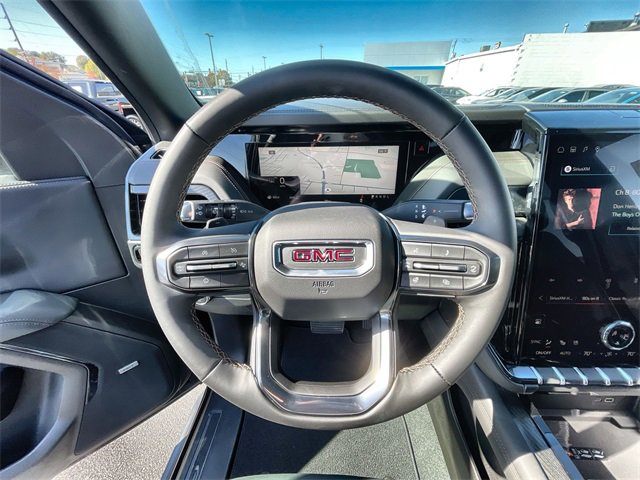 New 2026 GMC Yukon AT4 image 11