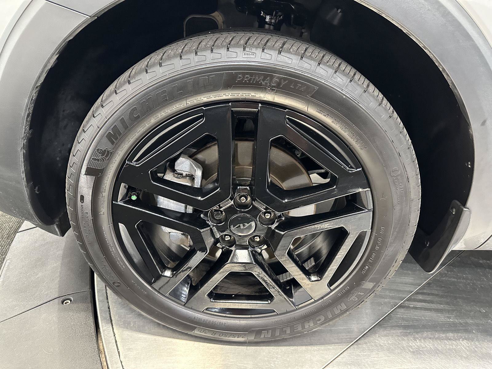 Used 2025 Kia Telluride SX Prestige X-Line AWD/4WD image 9