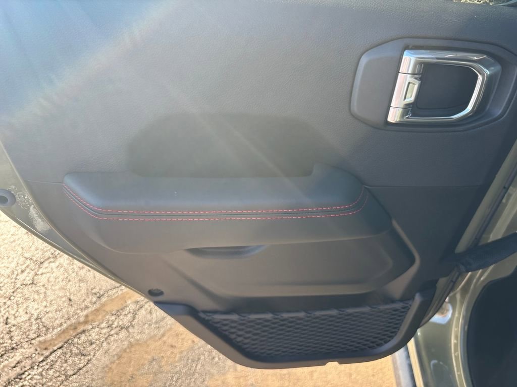 New 2026 Jeep Wrangler Unlimited Rubicon 392 image 28