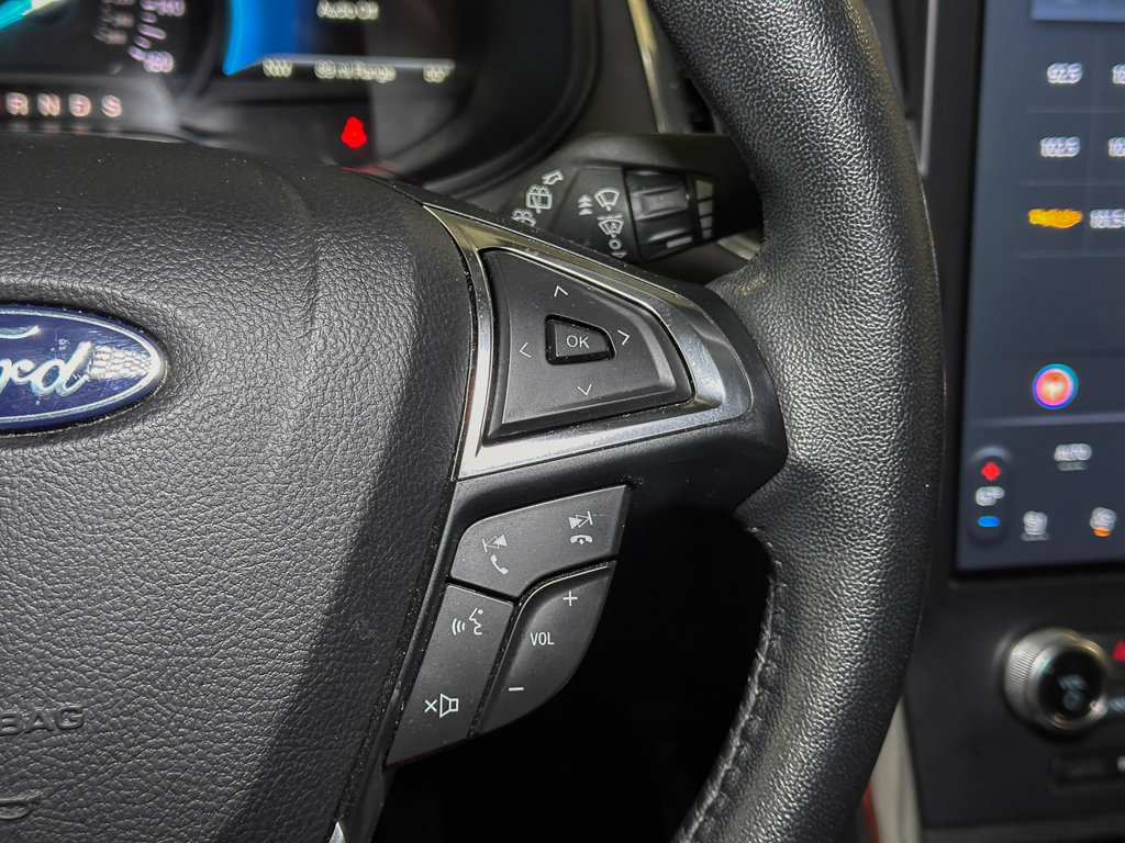 Certified 2024 Ford Edge Titanium AWD/4WD image 35