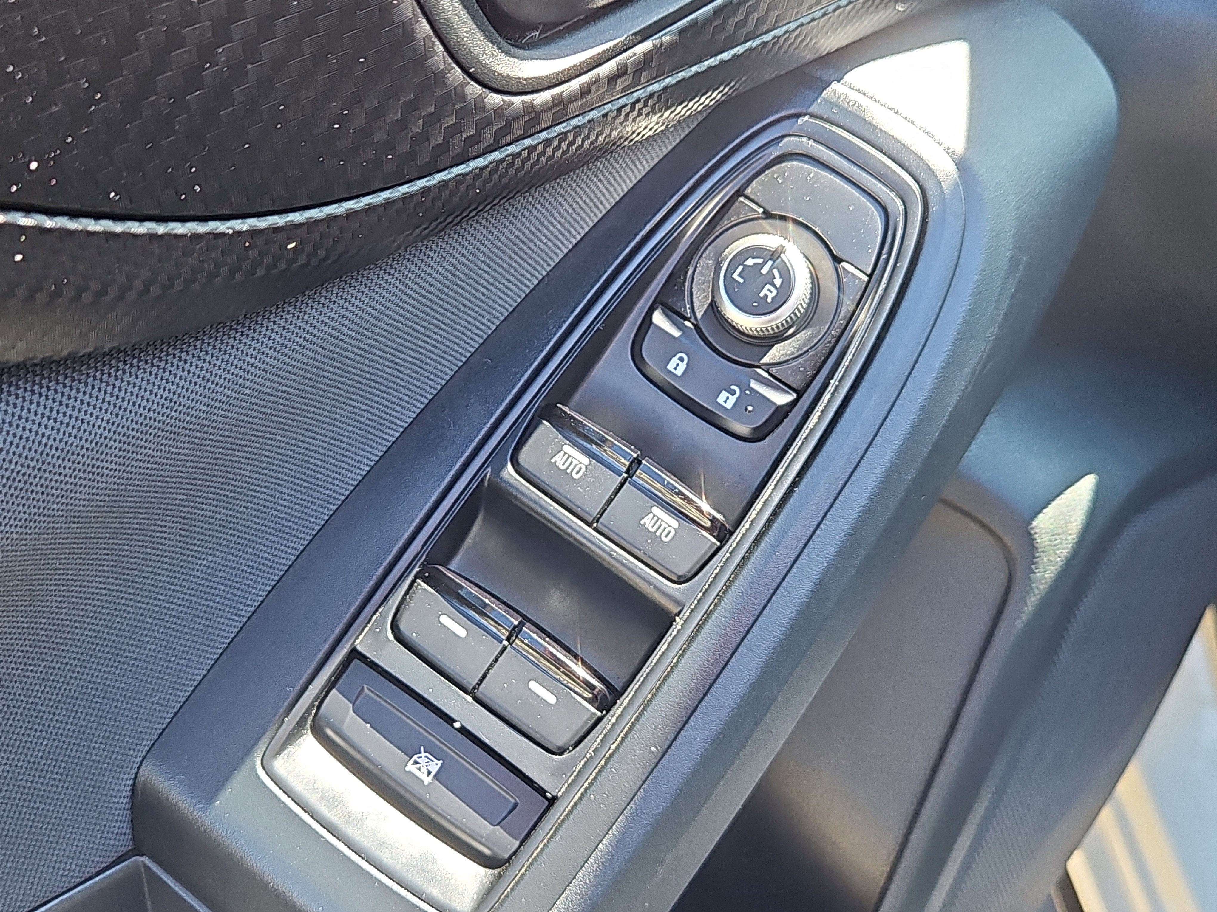 Used 2020 Subaru Crosstrek 2.0i Premium image 15