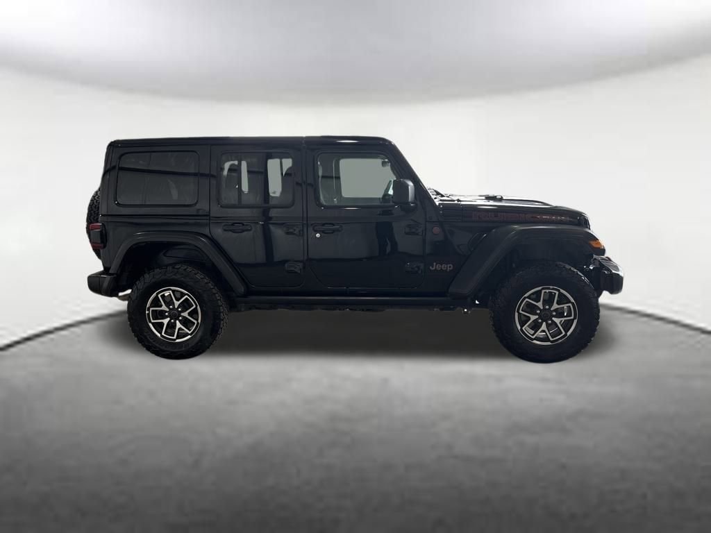 Used 2025 Jeep Wrangler Unlimited Rubicon image 6
