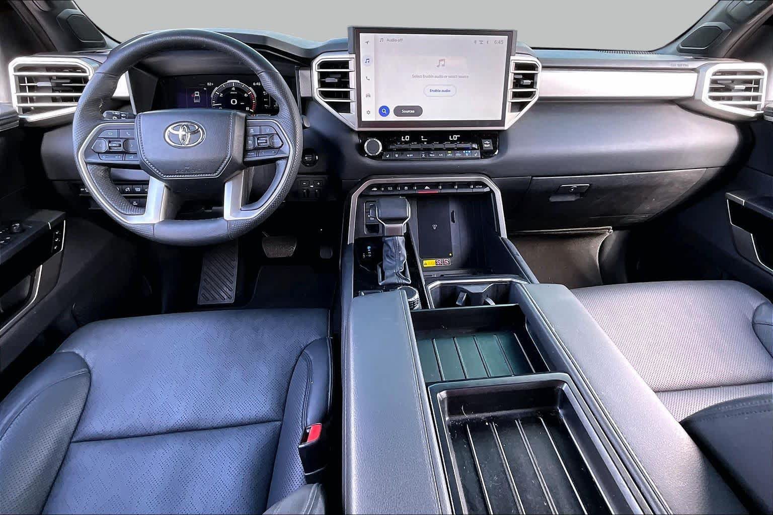 Used 2025 Toyota Tundra Limited AWD/4WD image 14