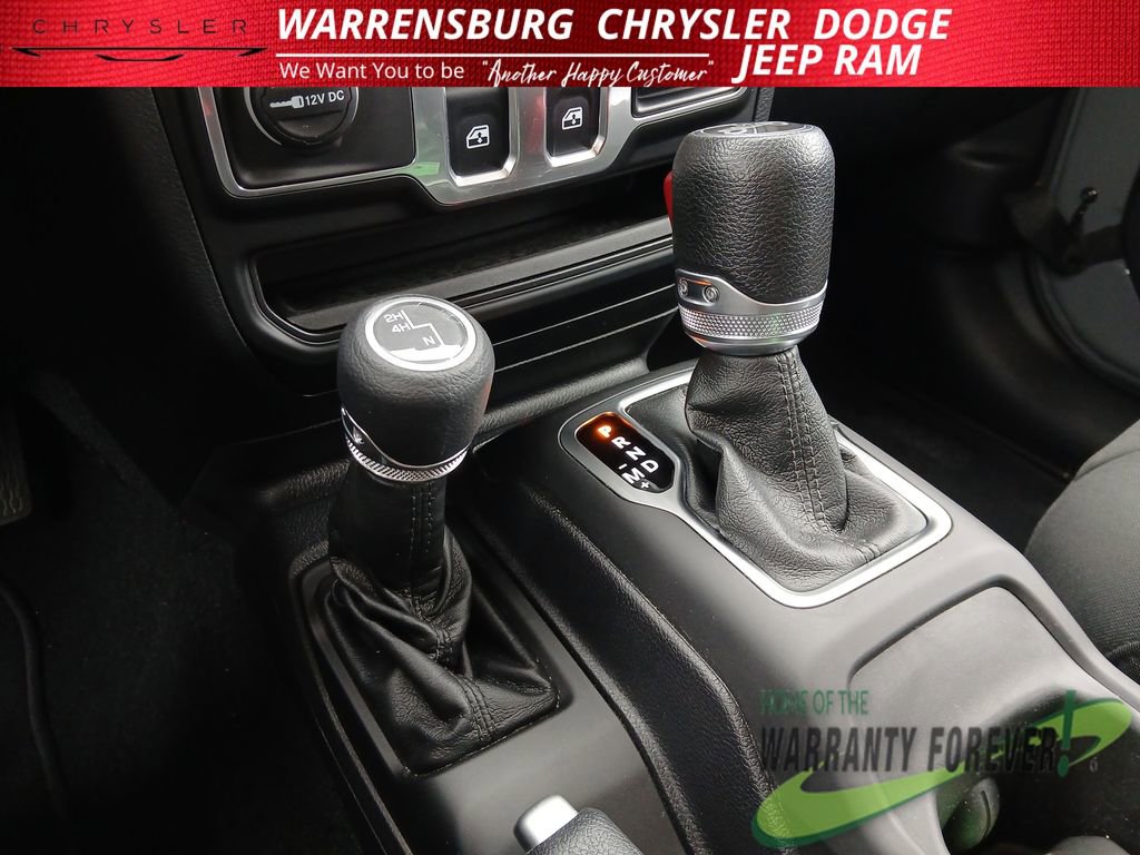 Used 2018 Jeep Wrangler Sport image 23