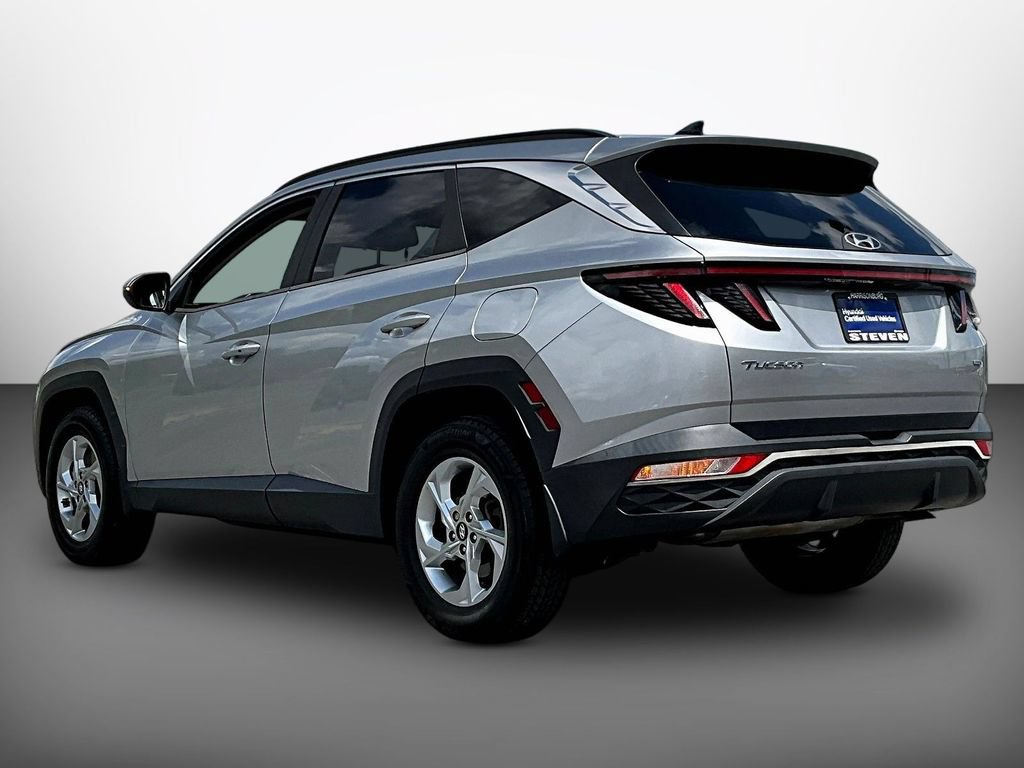 Certified 2022 Hyundai Tucson SEL w/ Cargo Package AWD/4WD image 4